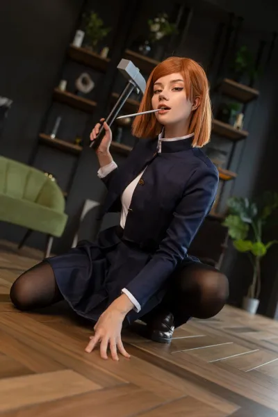 钉崎野蔷薇 - 咒术回战